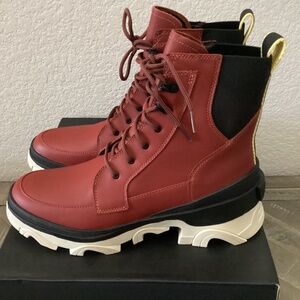SOREL Women's Brex Lug Sole Lace-Up Boots, size 10.5
